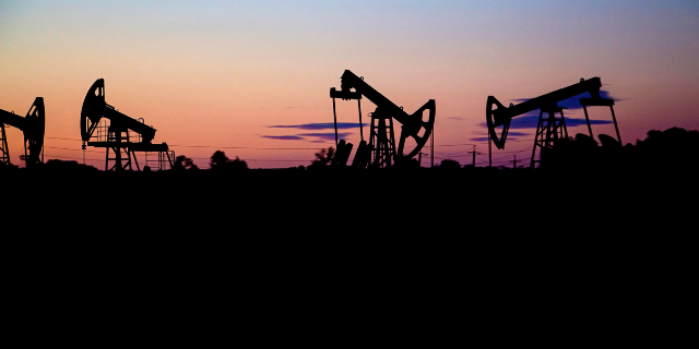 High Uncertainty Keeps  Oil Market on Edge